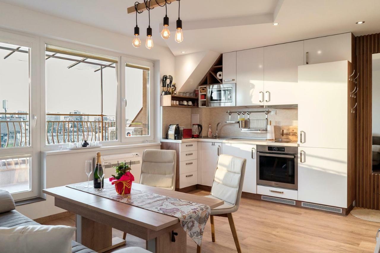 Apartment Center With Amazing View *