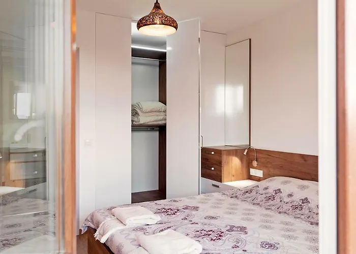 Center Apartment With Amazing View